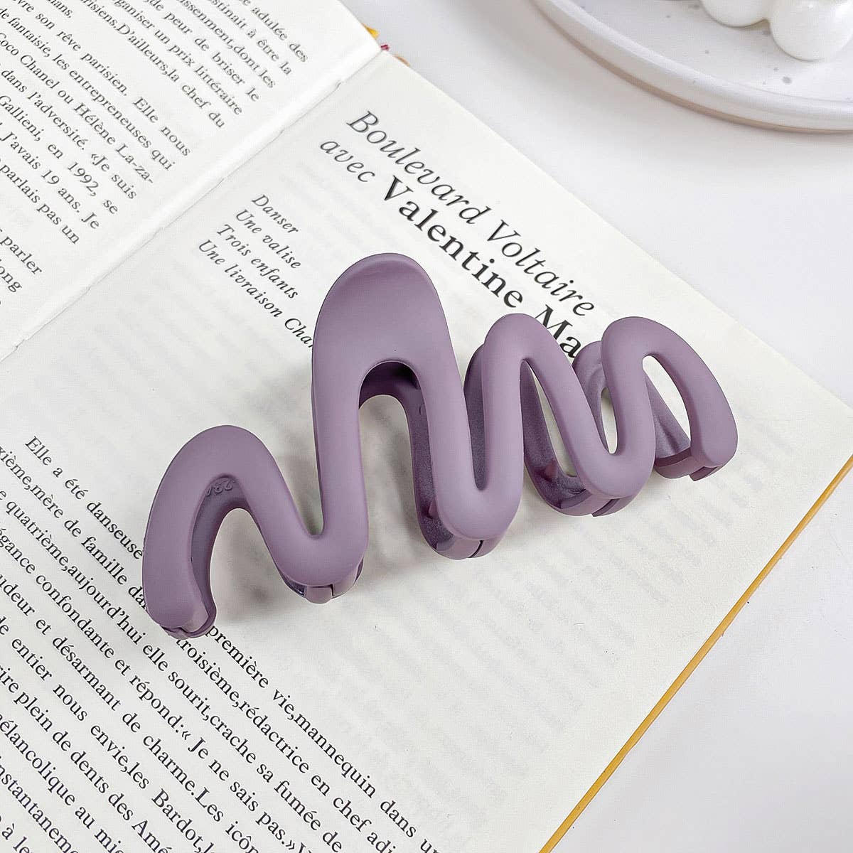 Wavy Large Claw Clips
