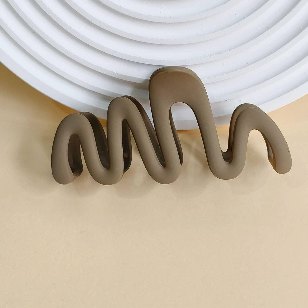 Wavy Large Claw Clips