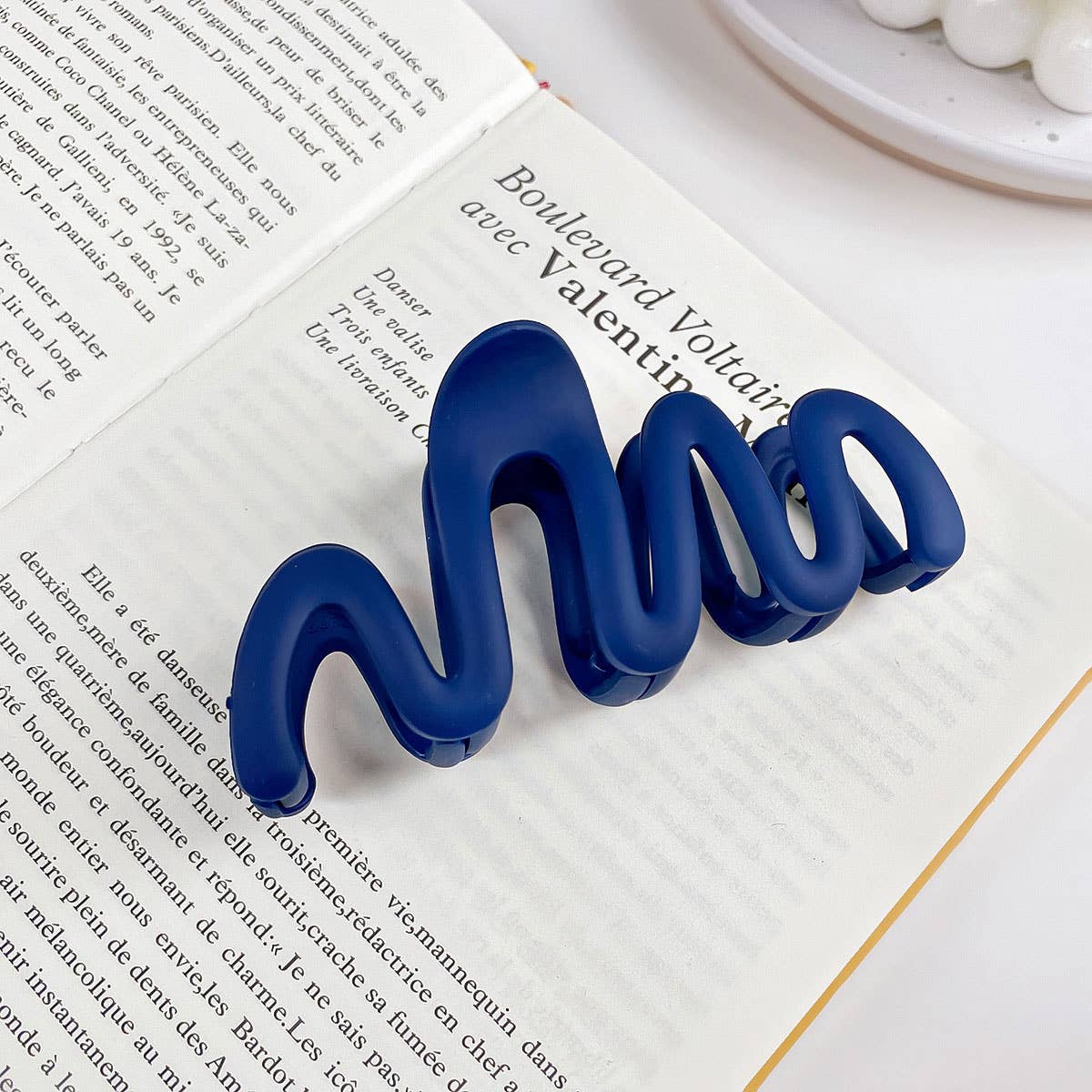 Wavy Large Claw Clips