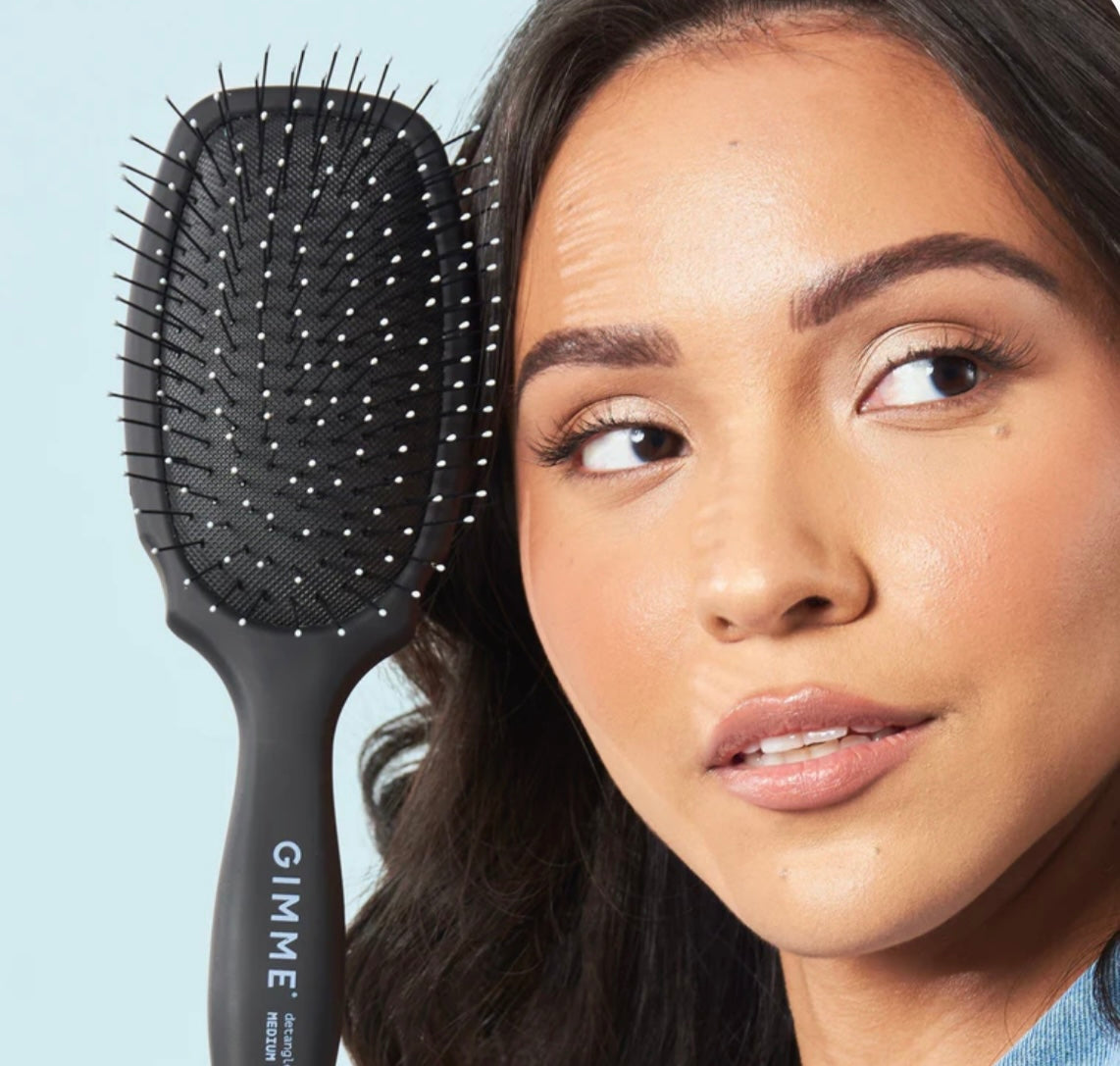 Detangling Brush - Medium Hair Gimme Beauty