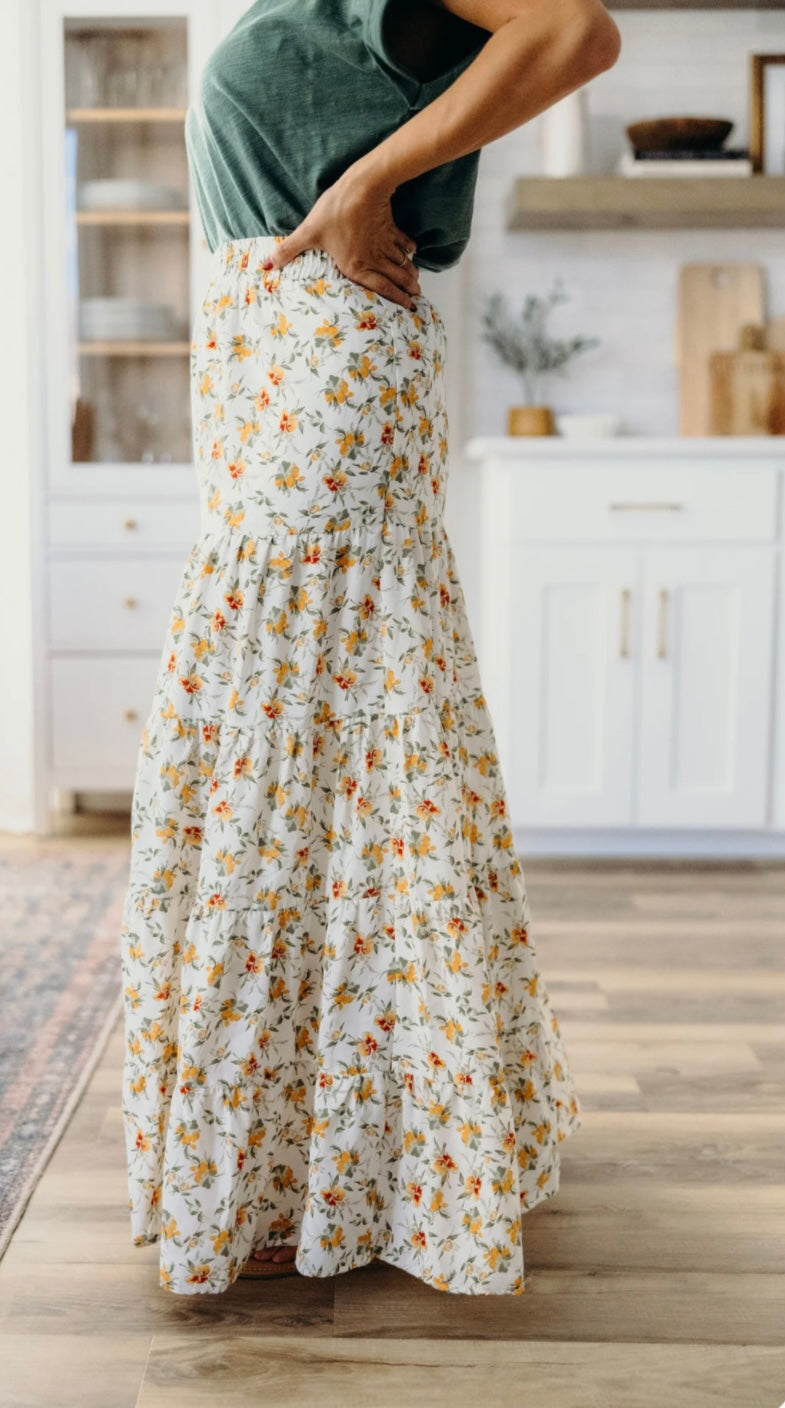 Circular Skirt in Peach Nectarine
