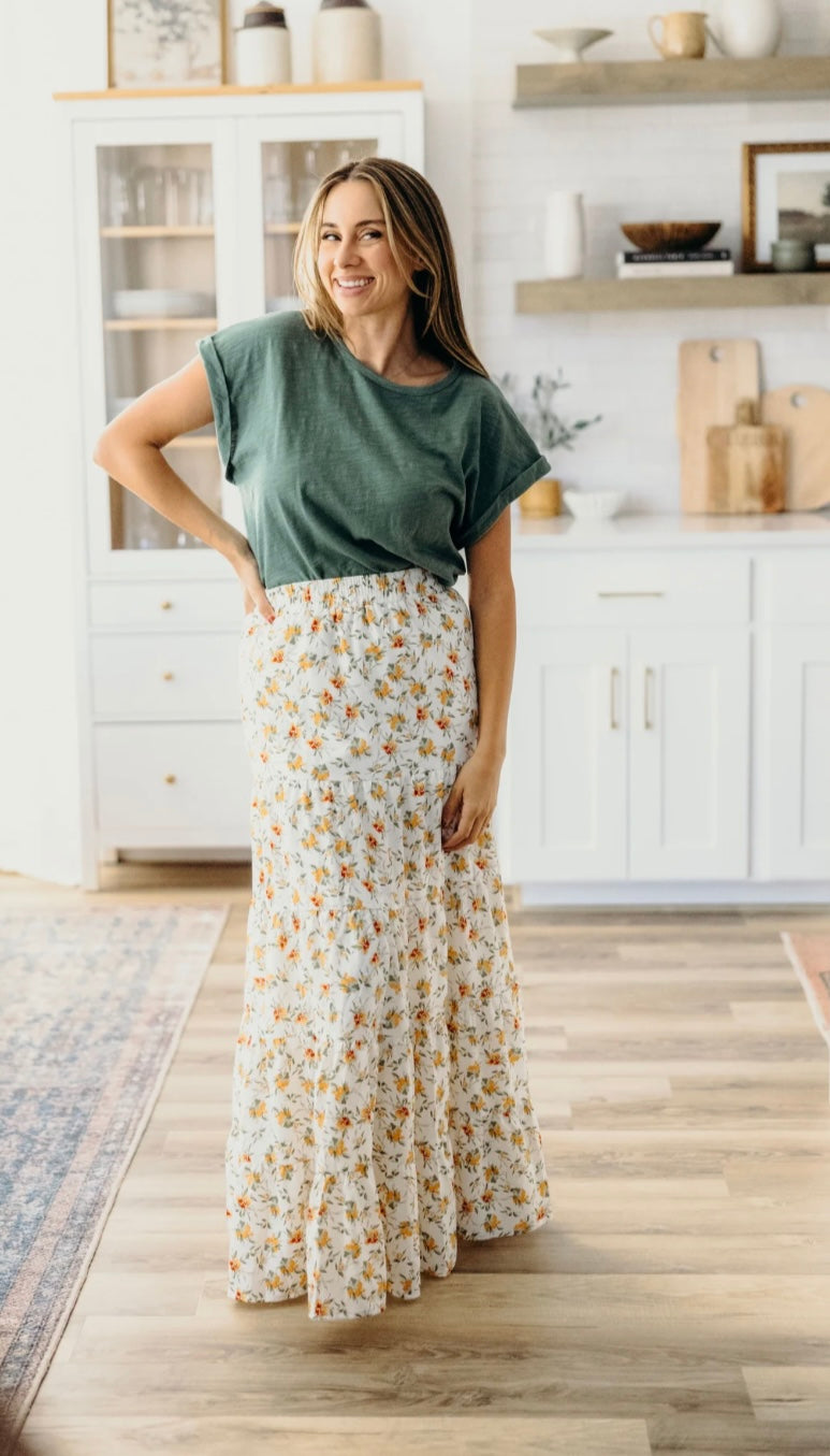 Circular Skirt in Peach Nectarine