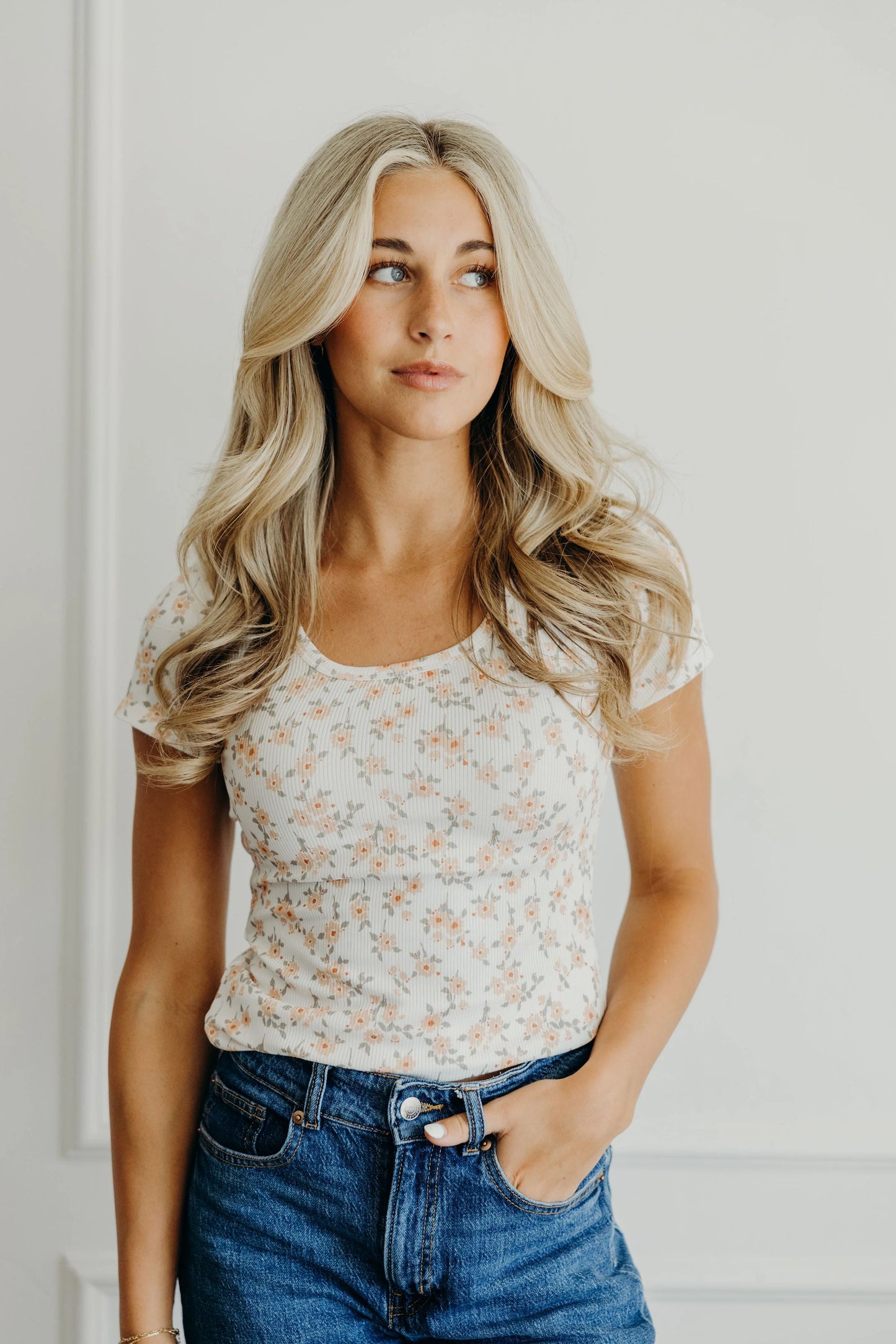 Apricot Nectar Scoop Tee