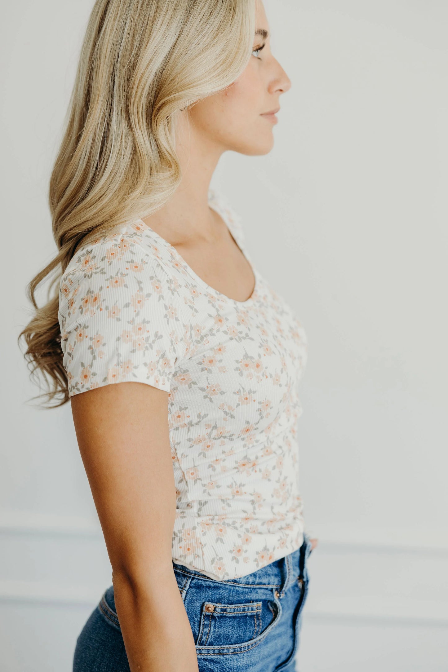 Apricot Nectar Scoop Tee