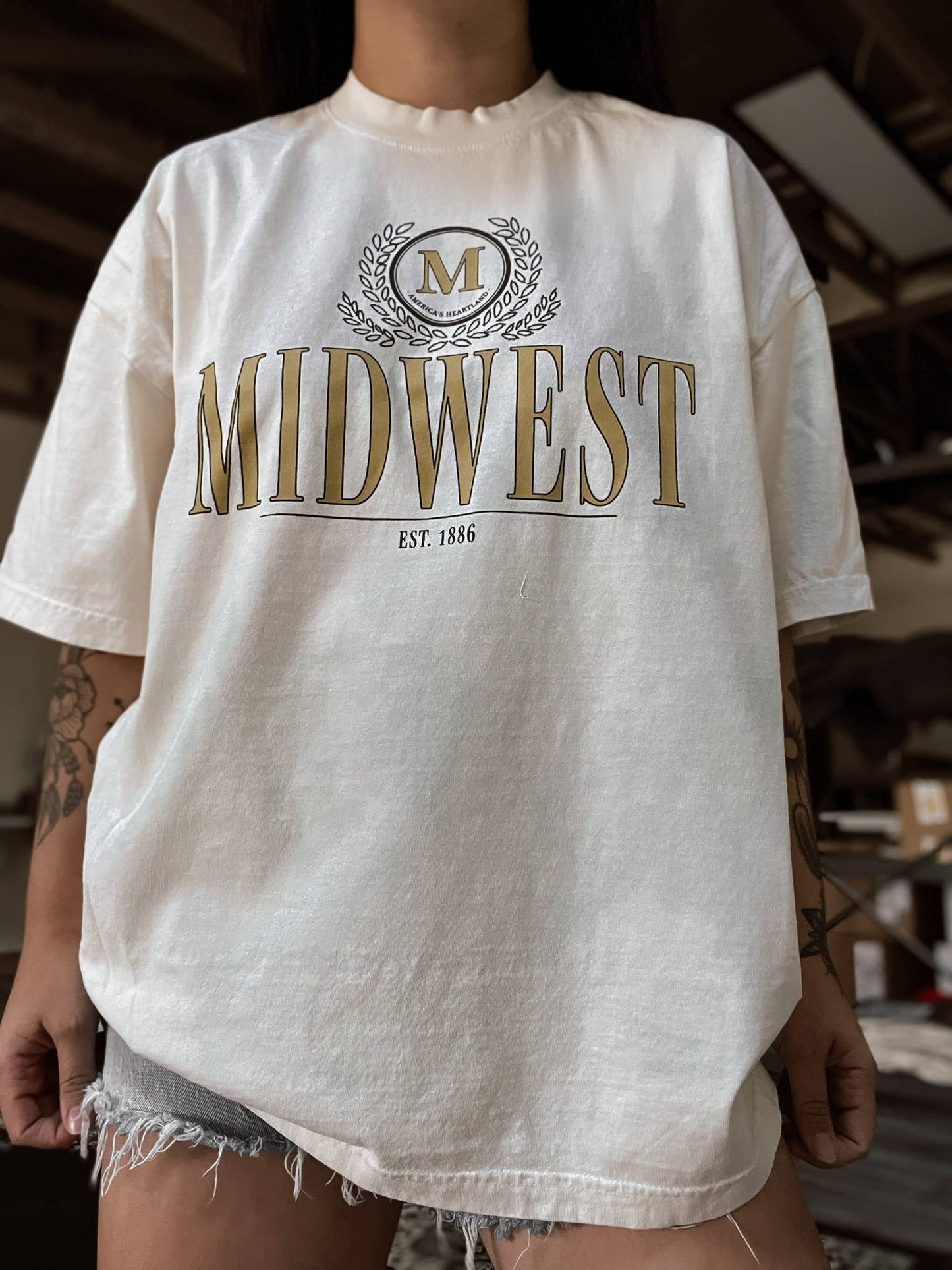 Midwest Vintage Inspired Retro Graphic Tee - Ivory