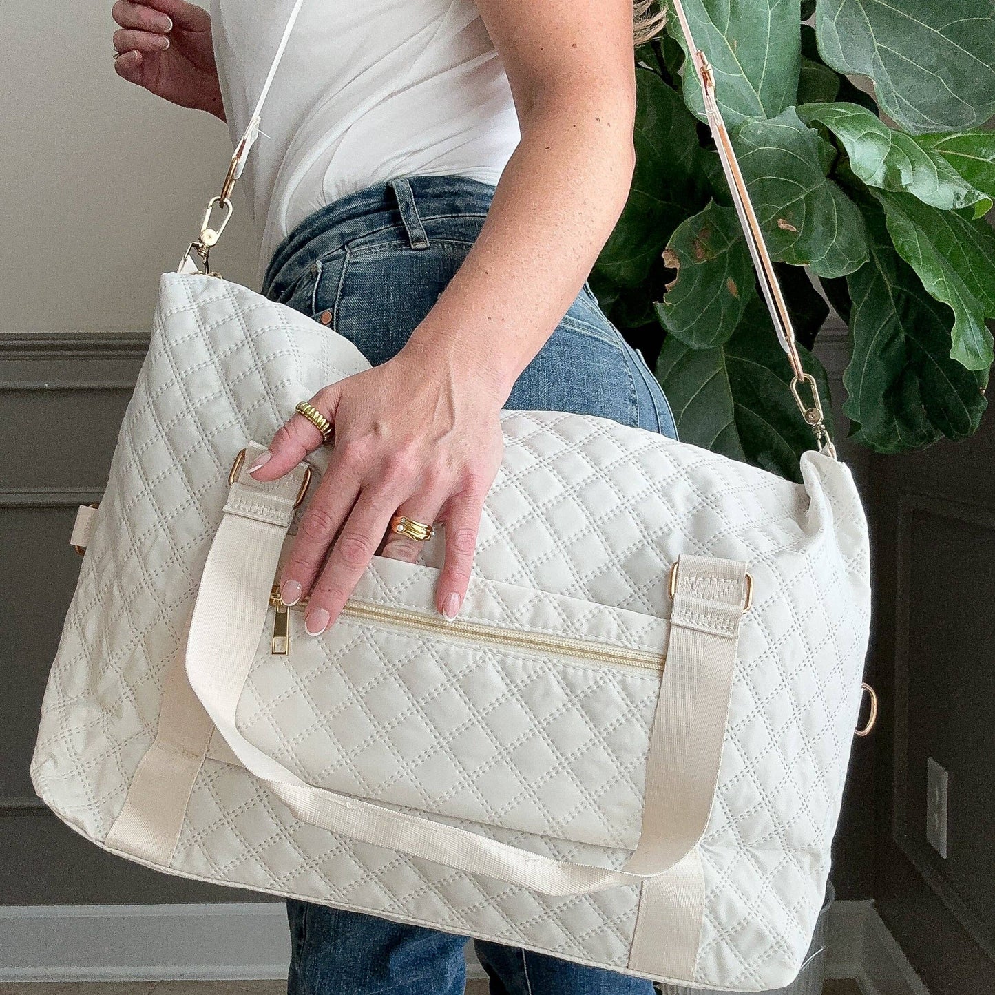 Quilted Overnight Duffle with Trolly Sleeve White