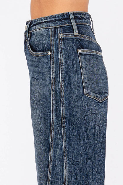 Detailed Seam High Rise Comfort Barrel Jean