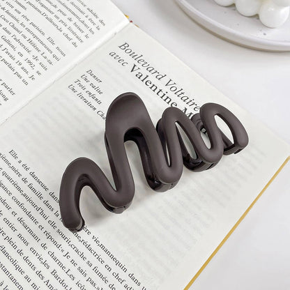 Wavy Large Claw Clips