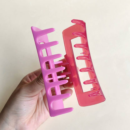 Medium Hair Claw Clip