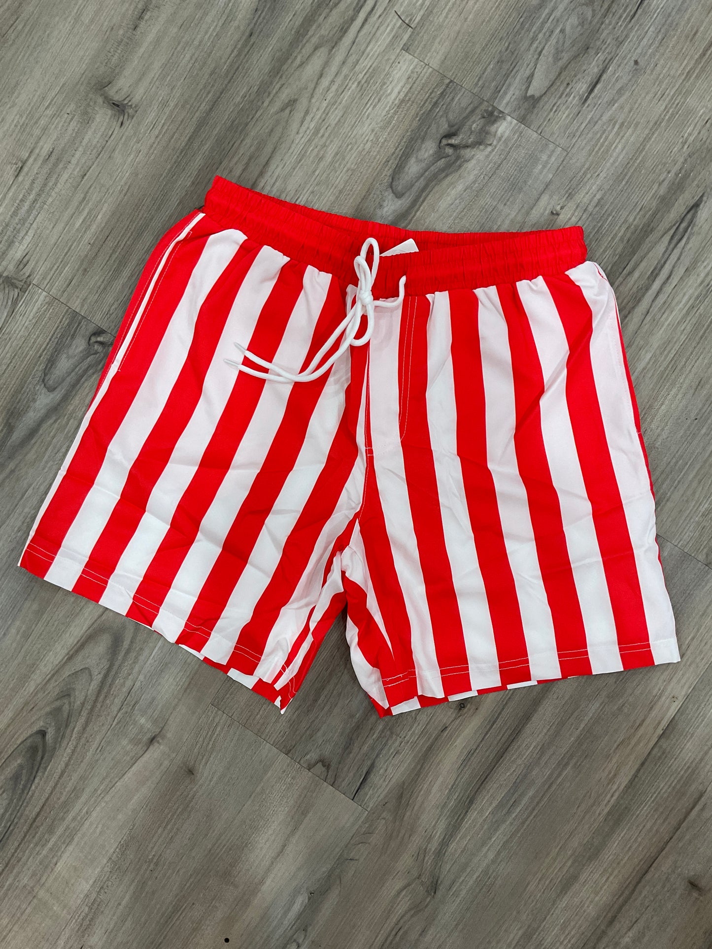 Men set sail swim trunks